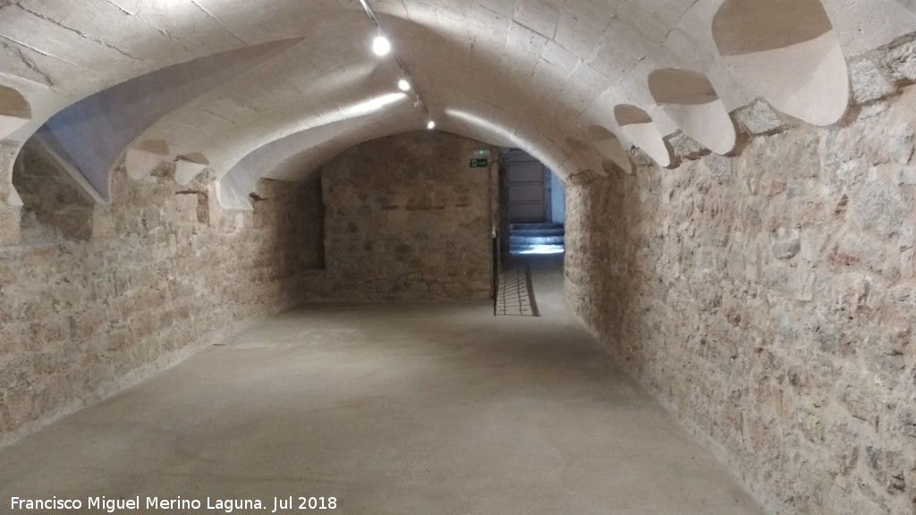 Palacio de los Cobaleda Nicuesa - Palacio de los Cobaleda Nicuesa. Sótano