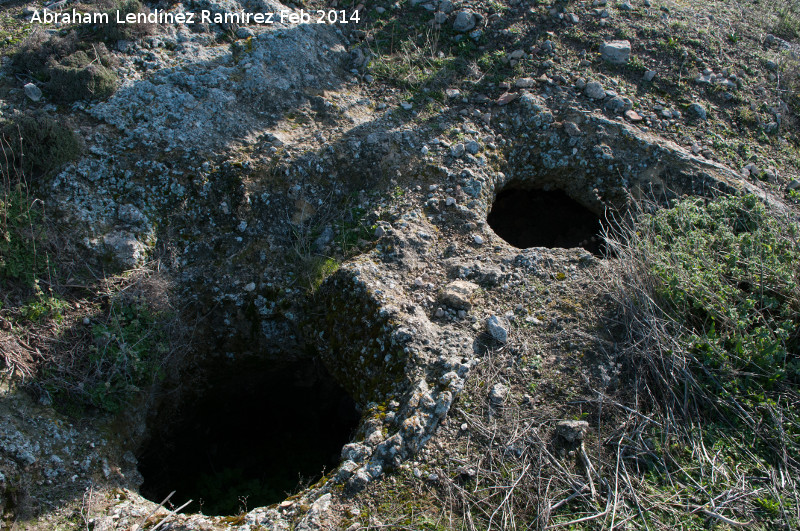 Aljibe de Peñaflor - Aljibe de Peñaflor. Pozos