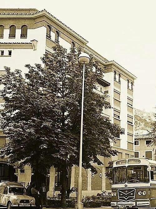 Edificio de la Clnica La Inmaculada - Edificio de la Clnica La Inmaculada. Foto antigua
