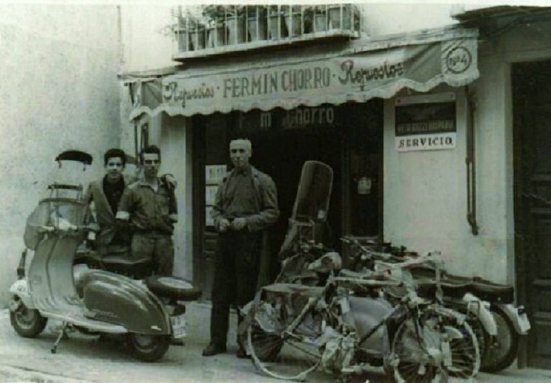 Plaza de los Jardinillos - Plaza de los Jardinillos. Foto antigua. Fermín Chorro