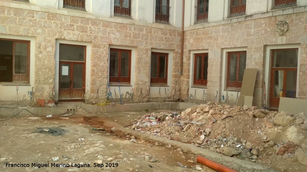 Convento de los Jesuitas - Convento de los Jesuitas. Obras en el claustro