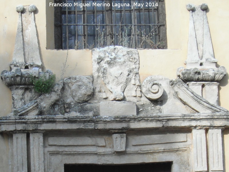 Iglesia Conventual de San Agustín - Iglesia Conventual de San Agustín. Escudo