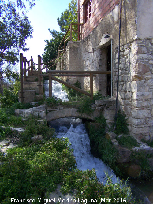 Molino Alto de Lope Pérez - Molino Alto de Lope Pérez. Puente