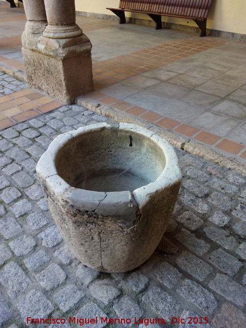 Convento de Santo Domingo - Convento de Santo Domingo. Macetero del claustro