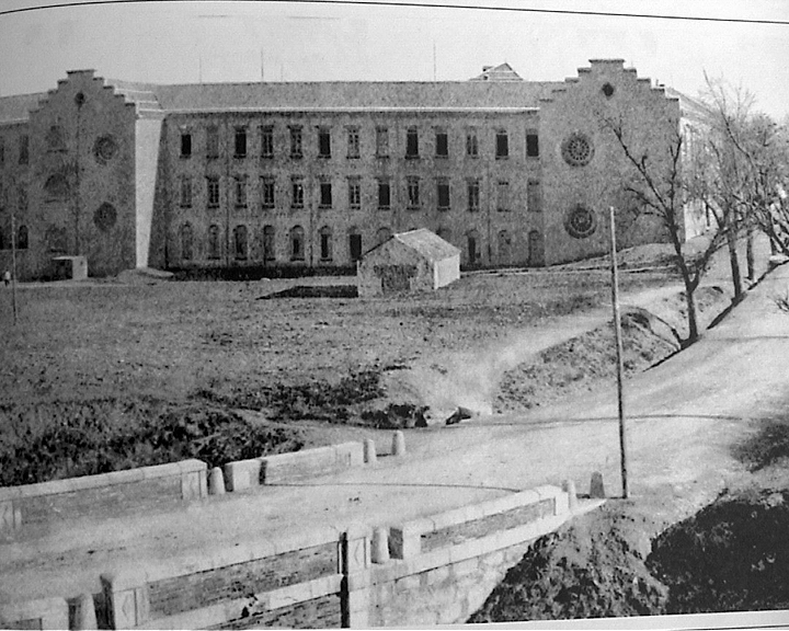 Seminario de Jan - Seminario de Jan. Desde el Puente de Santana 1905
