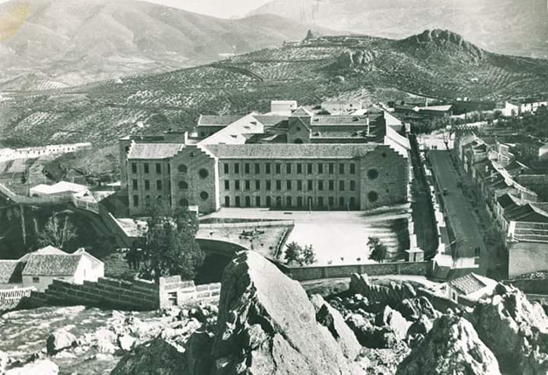 Seminario de Ja�n - Seminario de Ja�n. Foto antigua