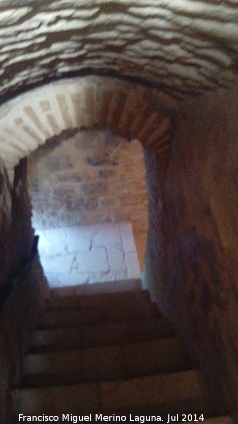 Muralla de Jaén. Torreón del Conde de Torralba - Muralla de Jaén. Torreón del Conde de Torralba. Escaleras