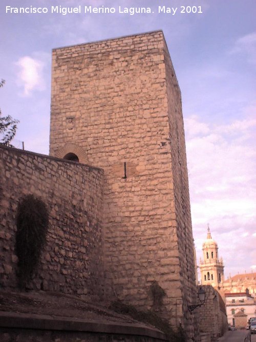 Muralla de Jaén. Torreón del Conde de Torralba - Muralla de Jaén. Torreón del Conde de Torralba. Extramuros