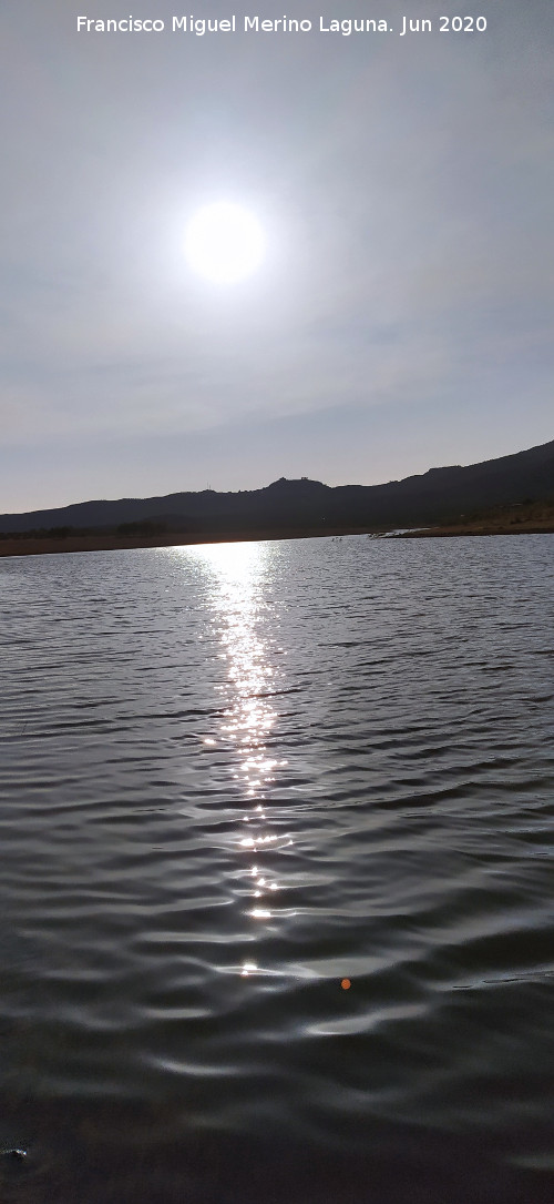 Sol - Sol. Pantano del Guadal�n - Vilches