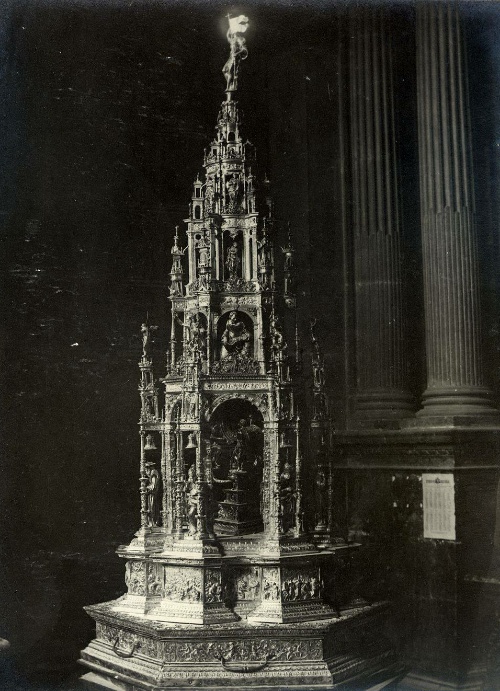 Catedral de Jaén. Custodia - Catedral de Jaén. Custodia. Foto antigua