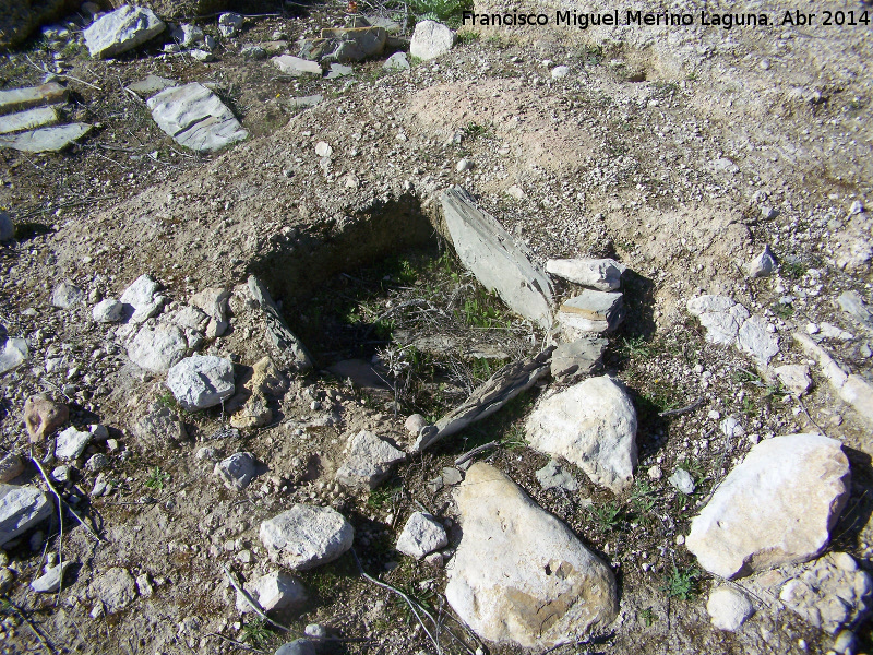 Poblado calcolítico del Cerro de los Vientos - Poblado calcolítico del Cerro de los Vientos. Cista de enterramiento