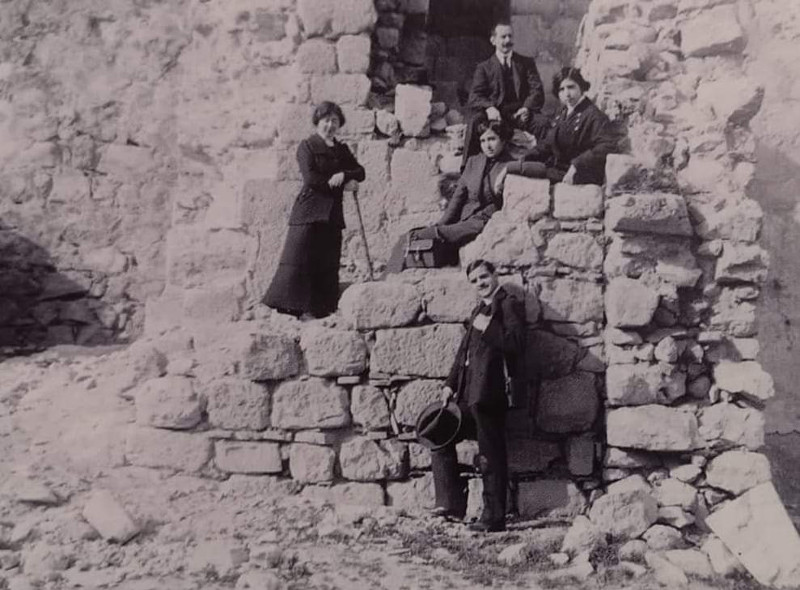 Castillo Nuevo de Santa Catalina. Torre del Homenaje - Castillo Nuevo de Santa Catalina. Torre del Homenaje. Balguer�as y Berges. Foto antigua