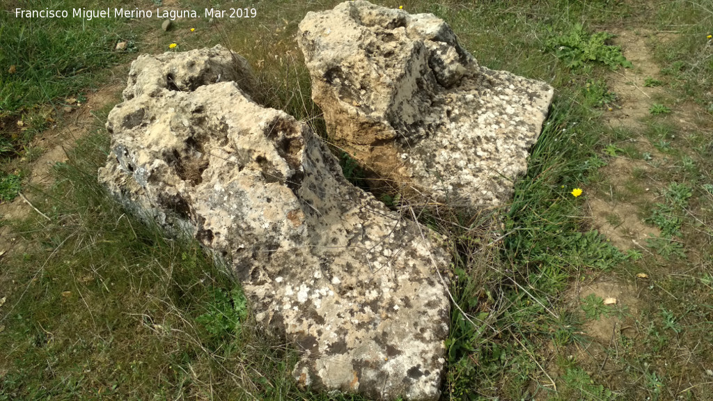 Oppidum de Giribaile. Necrópolis Baja - Oppidum de Giribaile. Necrópolis Baja. 