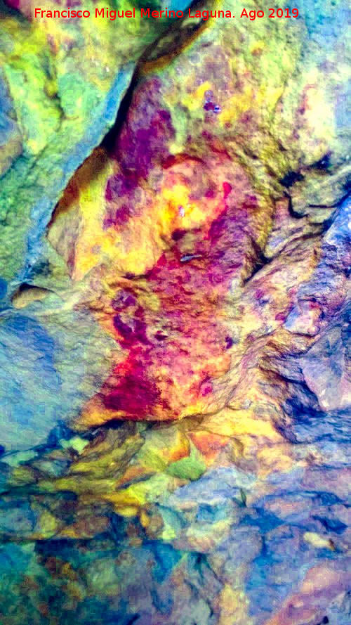 Pinturas rupestres de la Cueva de Río Frío - Pinturas rupestres de la Cueva de Río Frío. Tratada con Dstretch