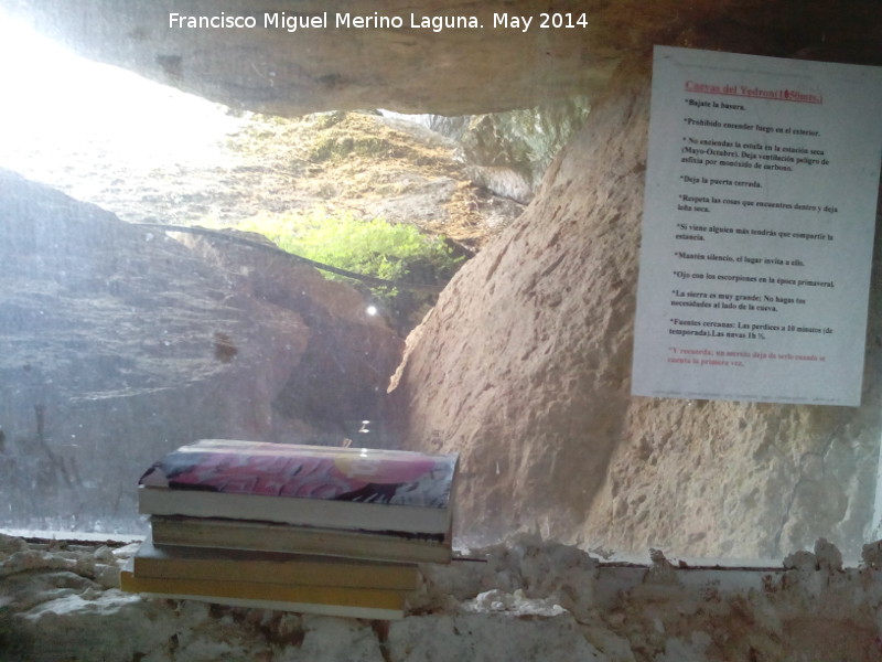 Cueva del Yedrón - Cueva del Yedrón. Ventana y normas