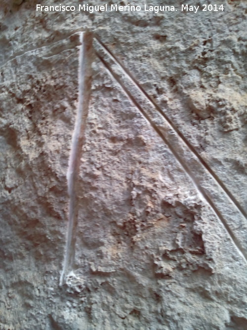 Cueva del Yedrón - Cueva del Yedrón. Principio de otro grabado