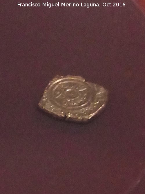Marroques Altos - Marroques Altos. Dinar del Reino Taifa de Granada. Siglo XI (1038-1074). Museo Provincial de Jan