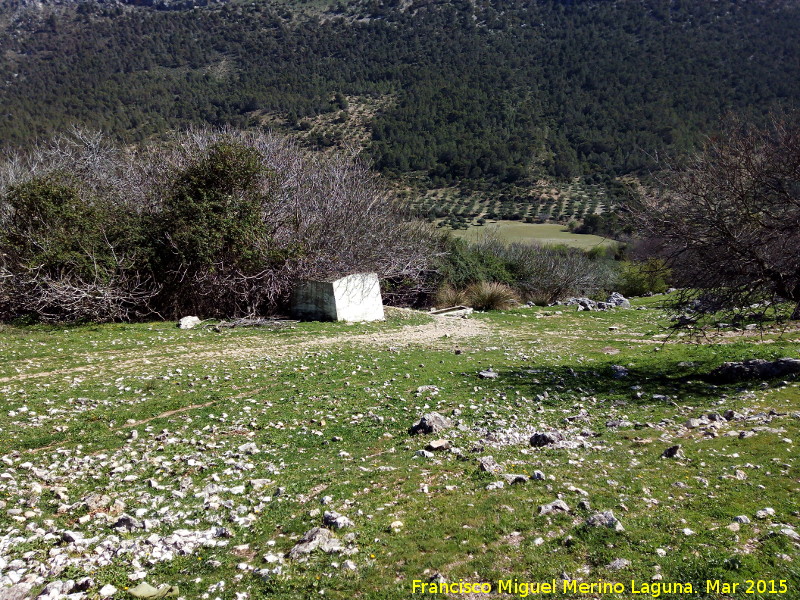 Pilar de Otiñar - Pilar de Otiñar. Ubicación