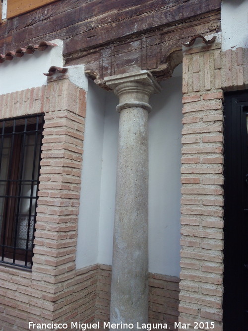 Casa de la Calle Las Palmas nº 4 - Casa de la Calle Las Palmas nº 4. Columna y zapatas