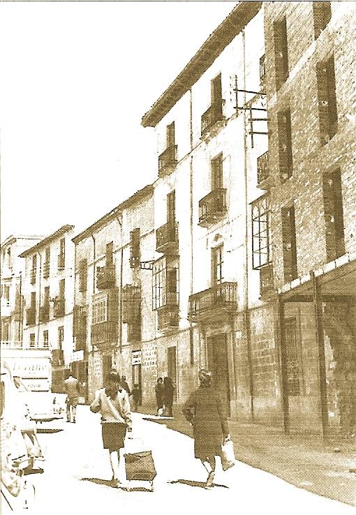 Casa de la Calle Martínez Molina n° 14 - Casa de la Calle Martínez Molina n° 14. Foto antigua
