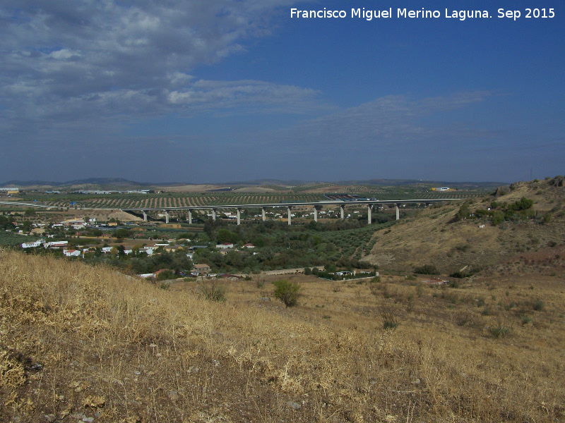 Viaducto del Río Guadalbullón - Viaducto del Río Guadalbullón. 