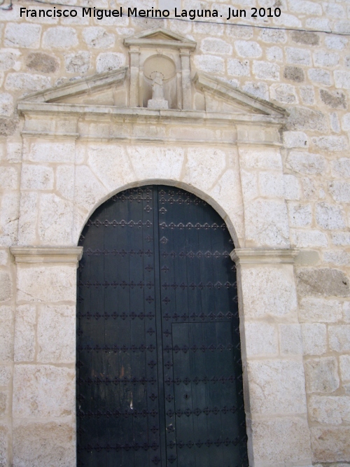 Iglesia de la Natividad de Nuestra Señora - Iglesia de la Natividad de Nuestra Señora. Portada lateral