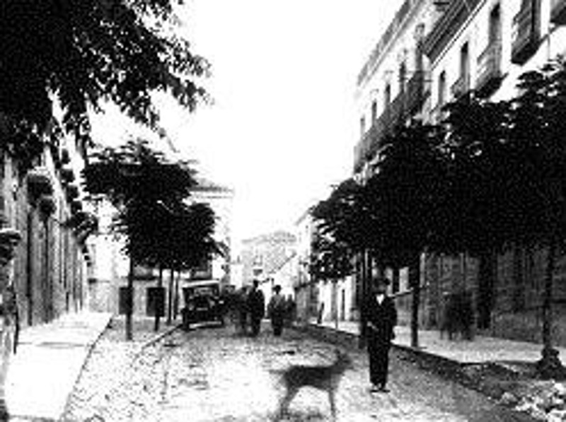 Calle Ramón Millán - Calle Ramón Millán. Foto antigua