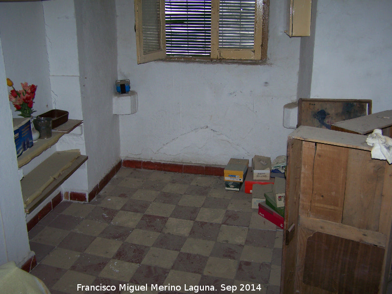 Casa de la Calle Misericordia - Casa de la Calle Misericordia. Goznes y arco de ventana gótica