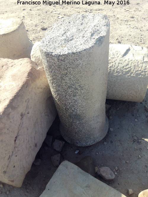 Cstulo. Templo Paleocristiano - Cstulo. Templo Paleocristiano. Fuste de columna