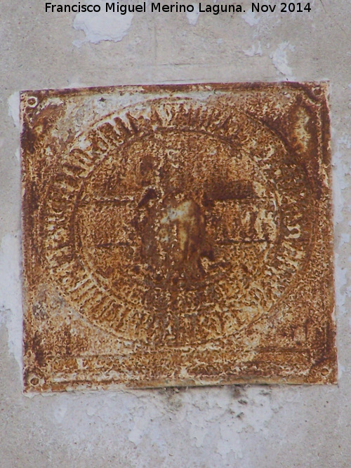 Casa de la Calle La Feria nº 70 - Casa de la Calle La Feria nº 70. Placa de seguros