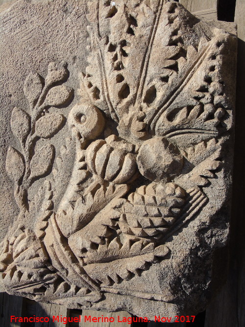 Cástulo - Cástulo. Relieve