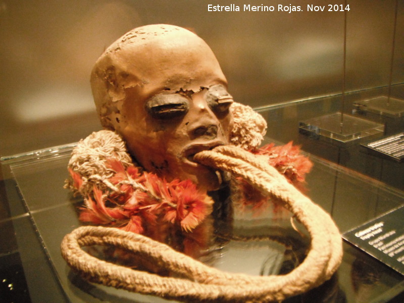 Museo de Arqueología y Etnología de América - Museo de Arqueología y Etnología de América. Cabeza trofeo