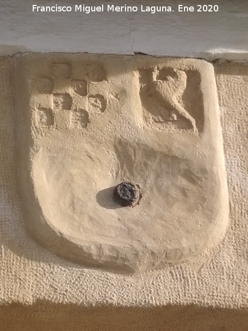 Casa de la Calle Pi�drola n� 12 - Casa de la Calle Pi�drola n� 12. Escudo