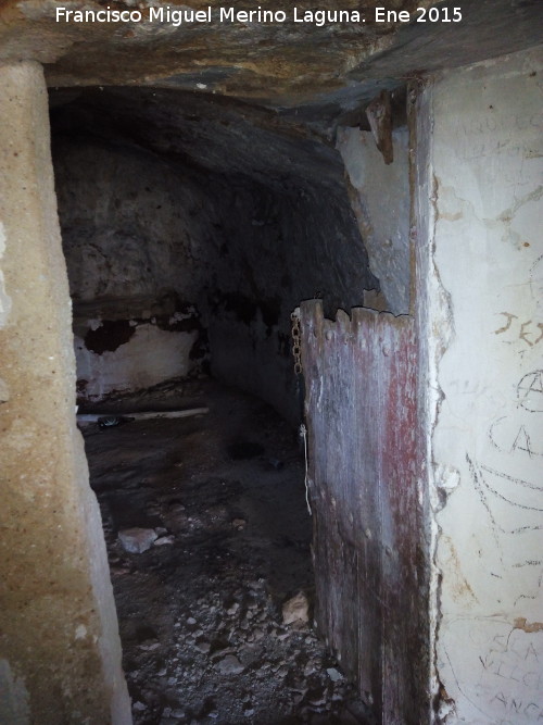 Cuevas Piquita. Cueva de la Tía Piquita - Cuevas Piquita. Cueva de la Tía Piquita. Habitación del frente