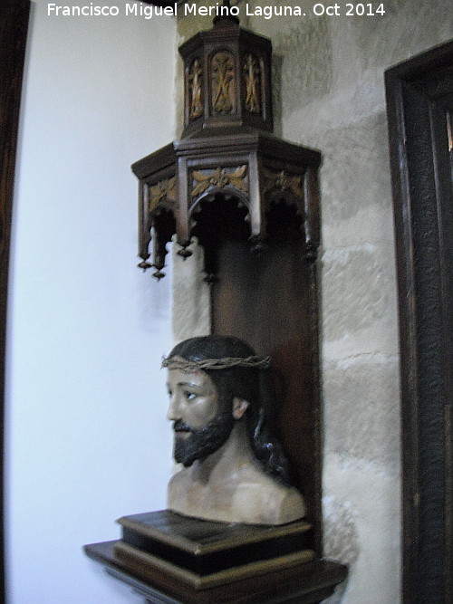 Iglesia de San Pedro Apóstol - Iglesia de San Pedro Apóstol. Busto de Jesucristo
