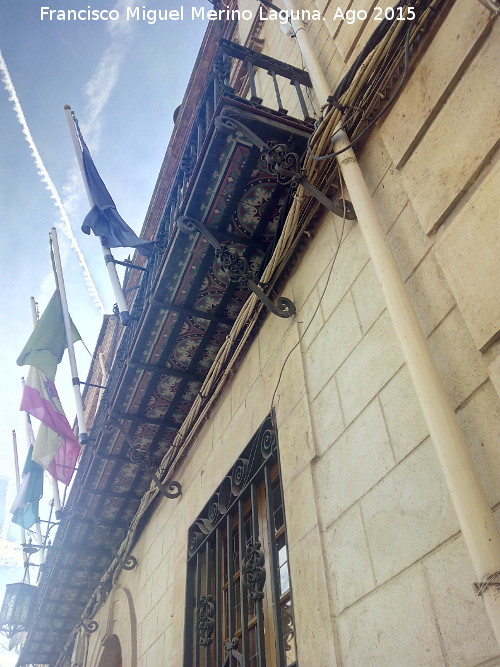 Ayuntamiento de Navas de San Juan - Ayuntamiento de Navas de San Juan. Balcón