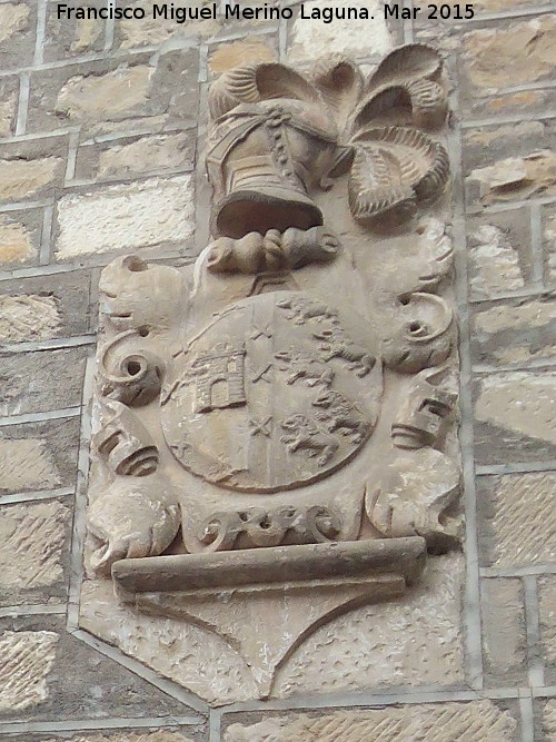 Casa de la Calle del Rojo nº 63 - Casa de la Calle del Rojo nº 63. Escudo derecho