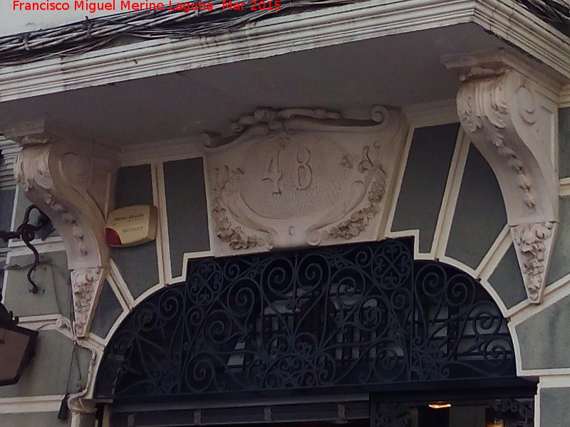 Casa de la Avenida Jos Sols n 48 - Casa de la Avenida Jos Sols n 48. Moldura decorativa