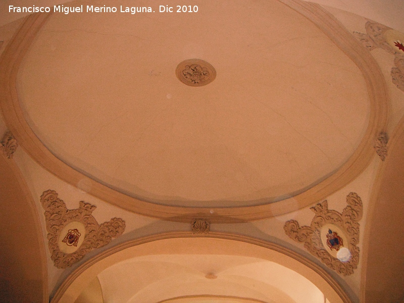 Iglesia de San Juan Bautista - Iglesia de San Juan Bautista. Cpula