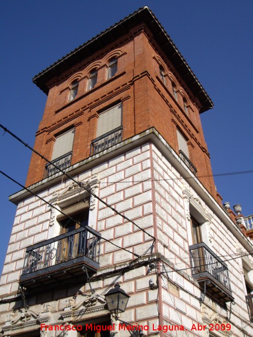 Los Torreones - Los Torreones. Torreón izquierdo