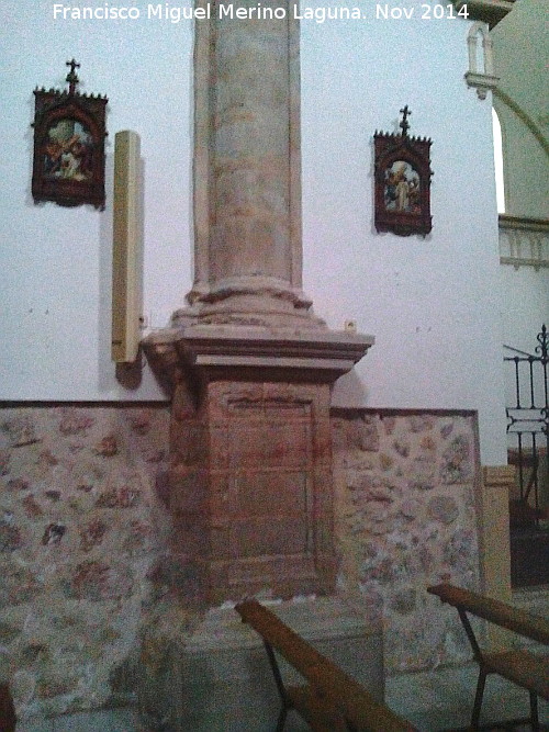 Iglesia de la Asunción - Iglesia de la Asunción. Basa de pilar