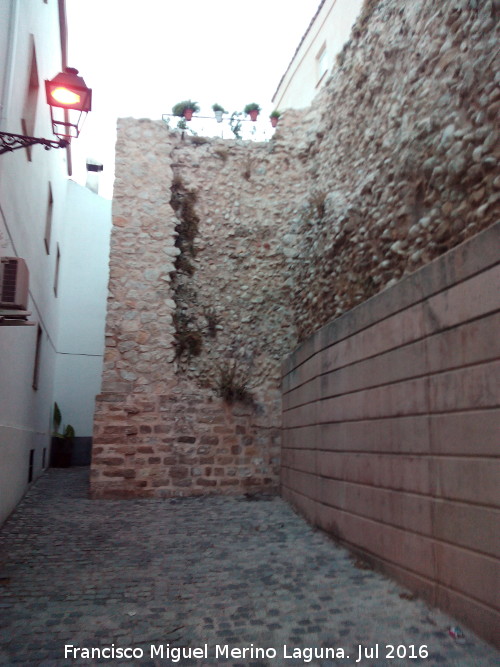 Murallas de Quesada - Murallas de Quesada. Torreón en la Calle del Cinto