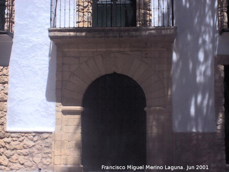 Santuario de Tíscar - Santuario de Tíscar. Portada de la Casa de Hermandad
