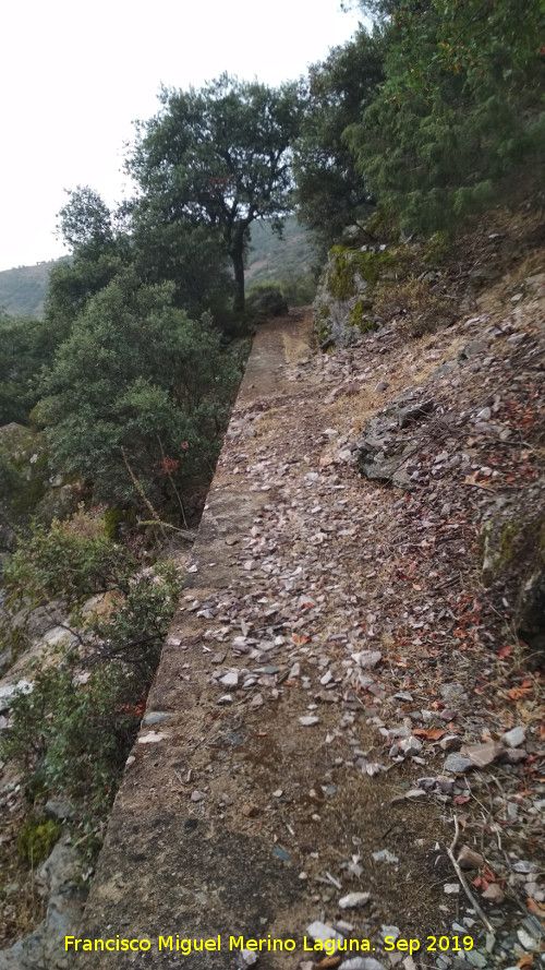 Cascada de la Graja - Cascada de la Graja. Canalizacin