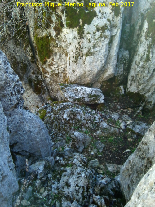 Sima del Aznaitín de Albanchez - Sima del Aznaitín de Albanchez. Entrada a la sima