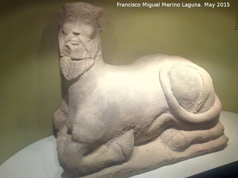 Bicha de Balazote - Bicha de Balazote. Reproducci�n de la Bicha de Balazote. Exposici�n los Iberos - Ja�n