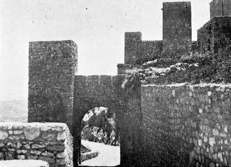 Muralla de Jaén. Torreón Norte I - Muralla de Jaén. Torreón Norte I. Foto antigua