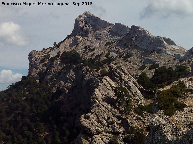 Peñón del Guante - Peñón del Guante. Desde la Cuerda de los Agrios