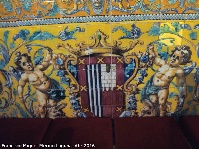 Baslica de San Ildefonso. Capilla de la Virgen de la Capilla - Baslica de San Ildefonso. Capilla de la Virgen de la Capilla. Escudo