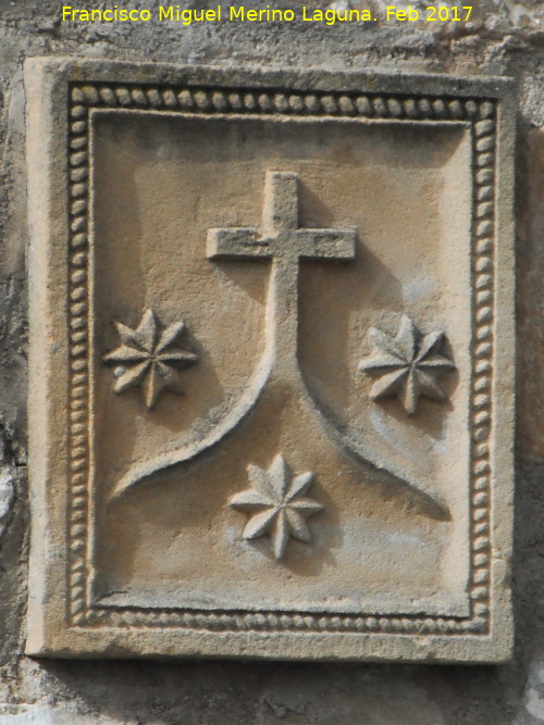 Santa Teresa de Jesús - Santa Teresa de Jesús. Escudo de Santa Teresa en la Alberca del Huerto del Carmen - Úbeda